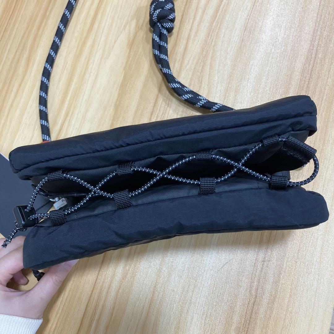 Topologie ボトルサコッシュ シュ ショルダーバッグ ブラック