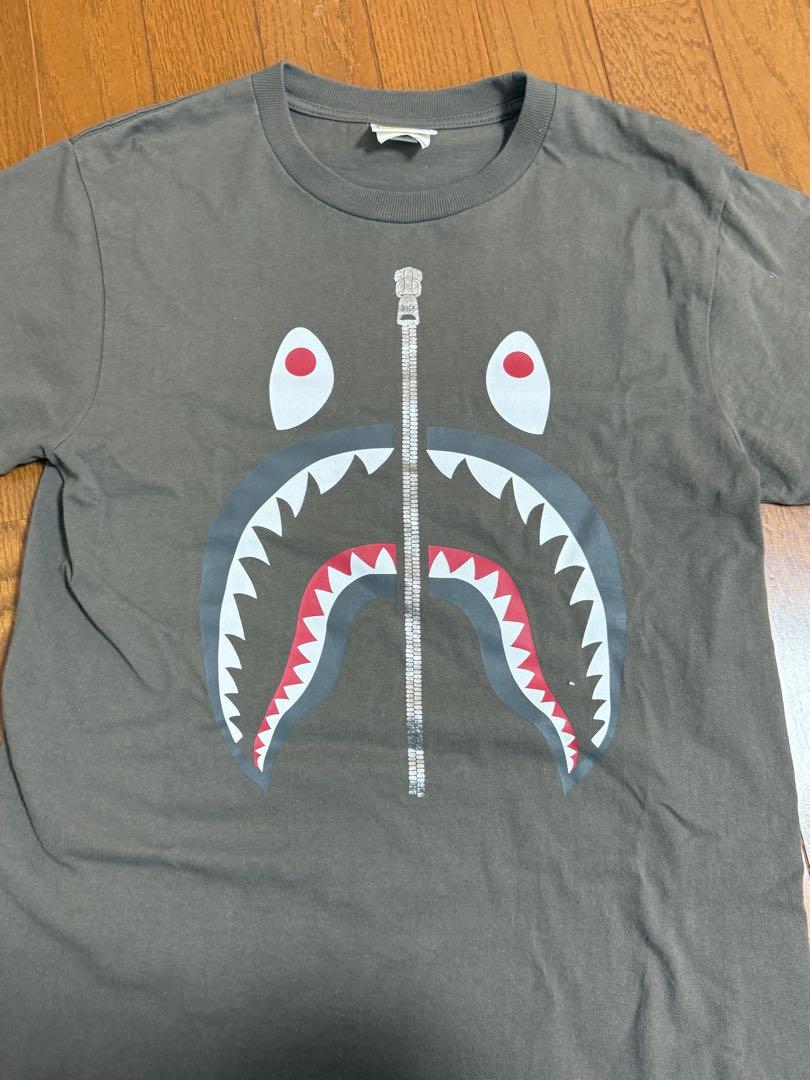 ape ブラウン　tシャツ　sサイズ