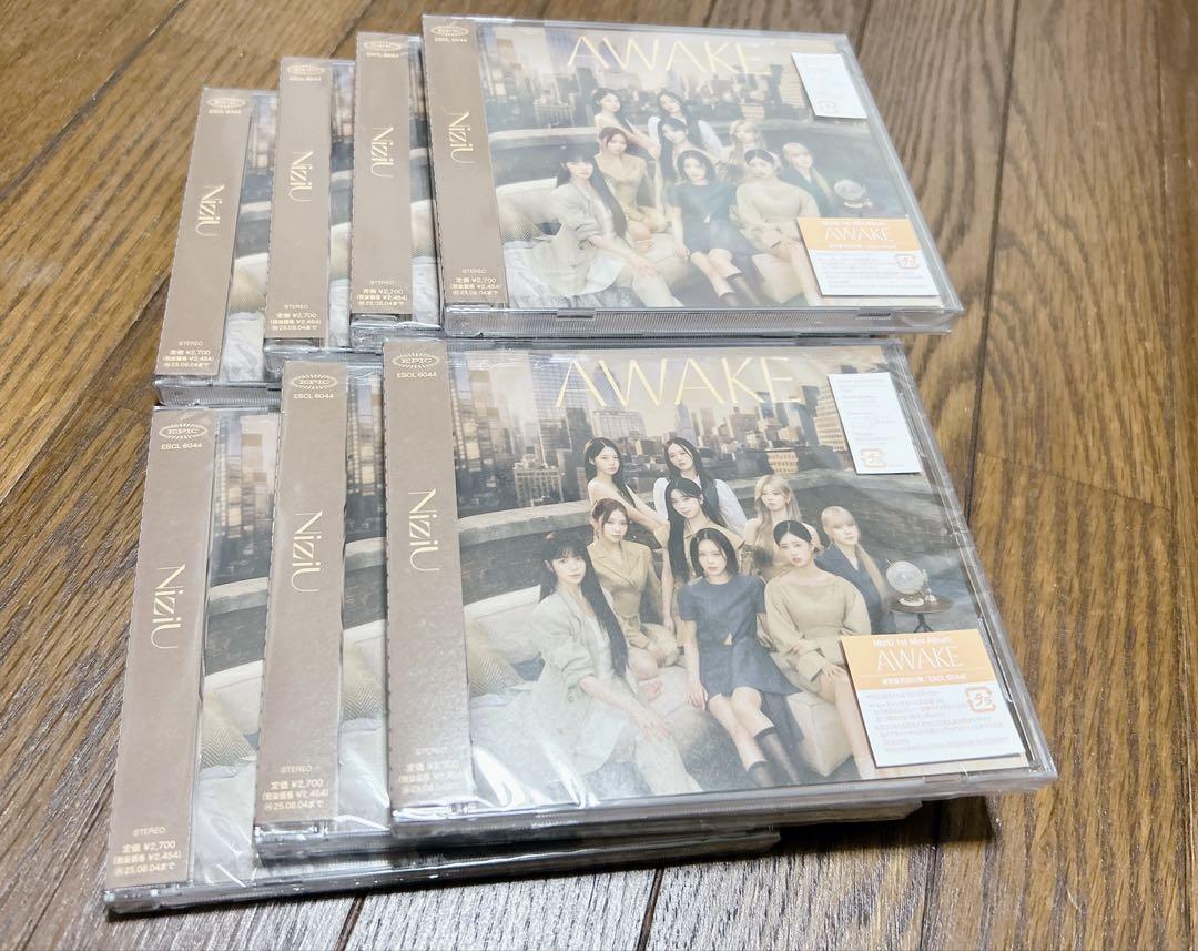 NiziU AWAKE 通常盤 新品未開封 7枚セット
