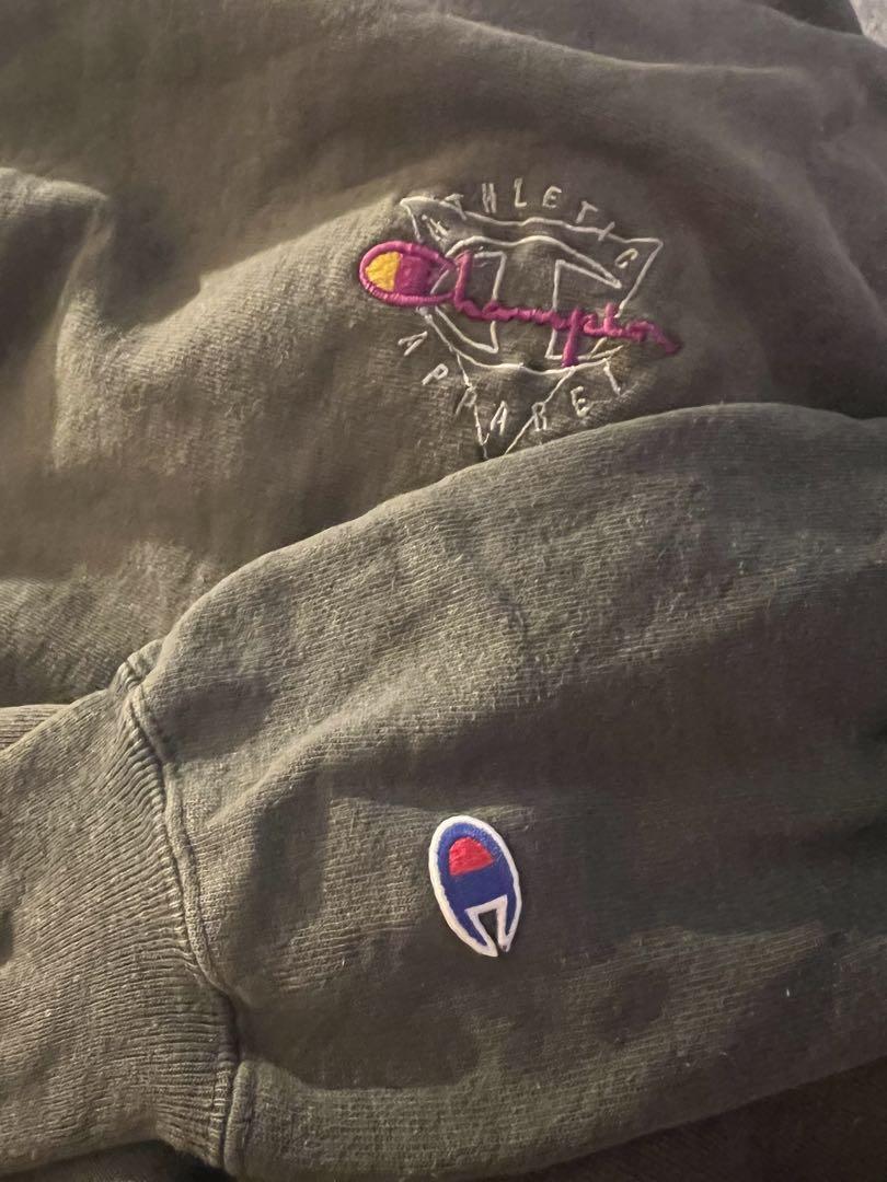 Champion Reverse Weave スウェット オリーブグリーン
