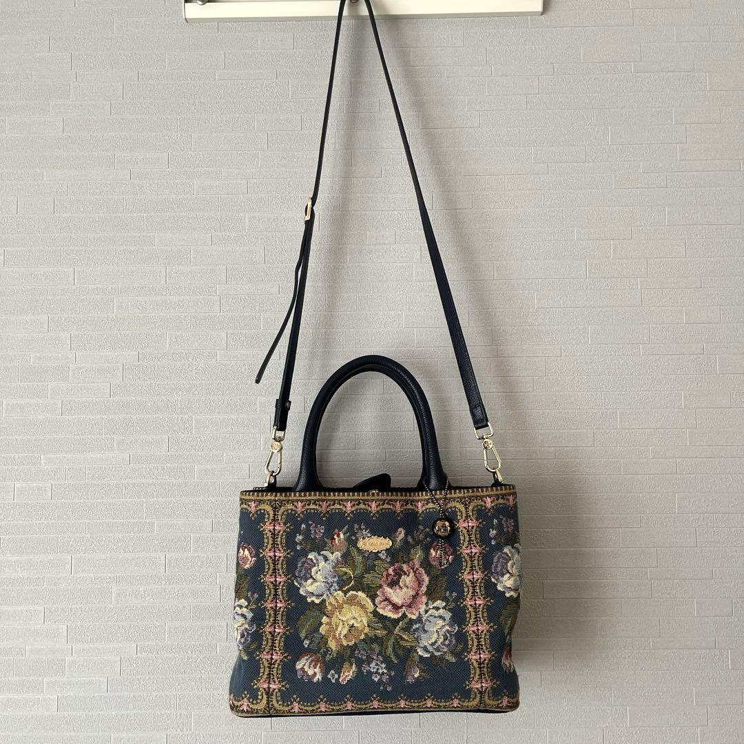 Think Bee! - 極美品☆Think Bee!☆プリムレッタ ハンドバッグ