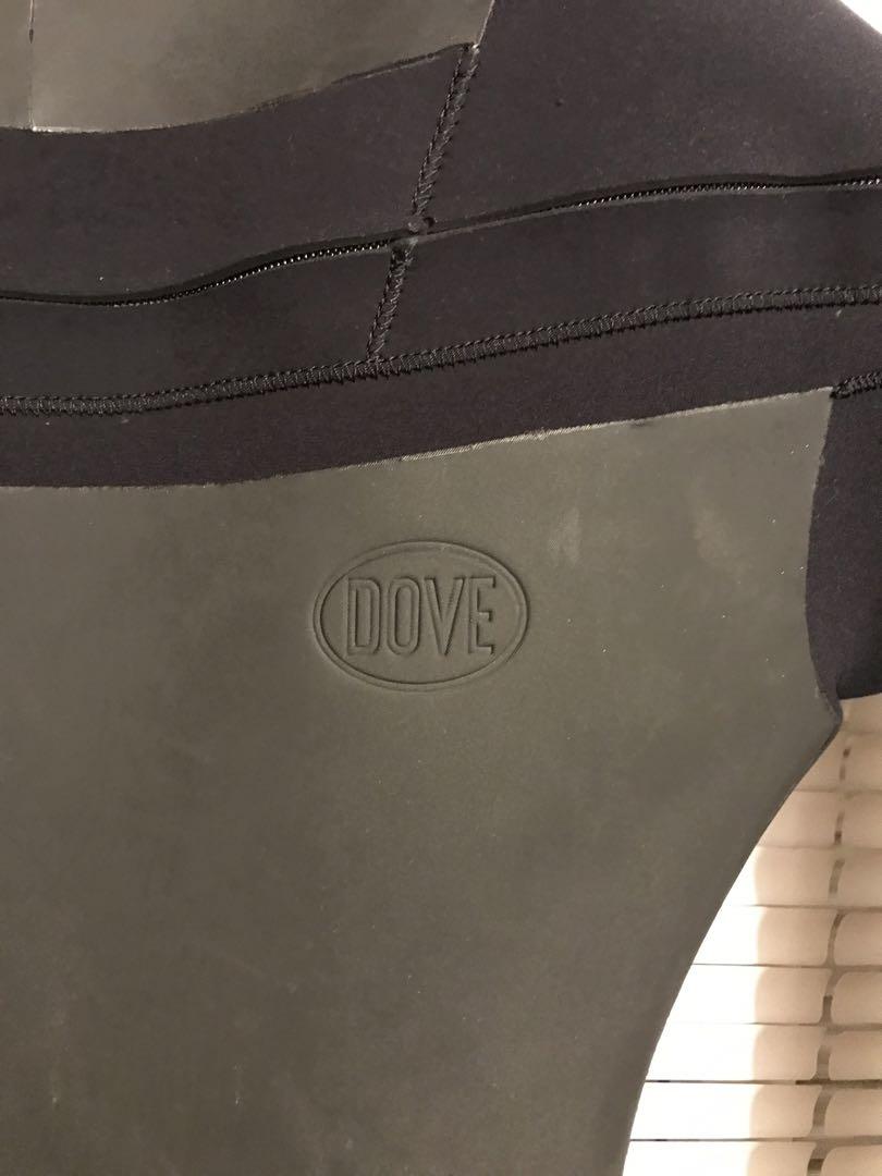 【！新品未使用！】！値下！国産最高級品　DOVE WET SUITS セミドライ