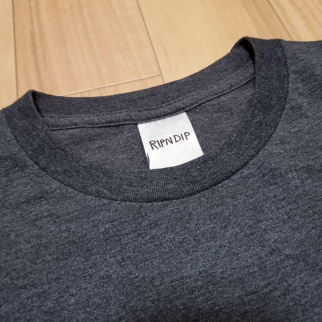 RIPNDIP リップンディップ 逆さまポケットからネコ落下 Tシャツ