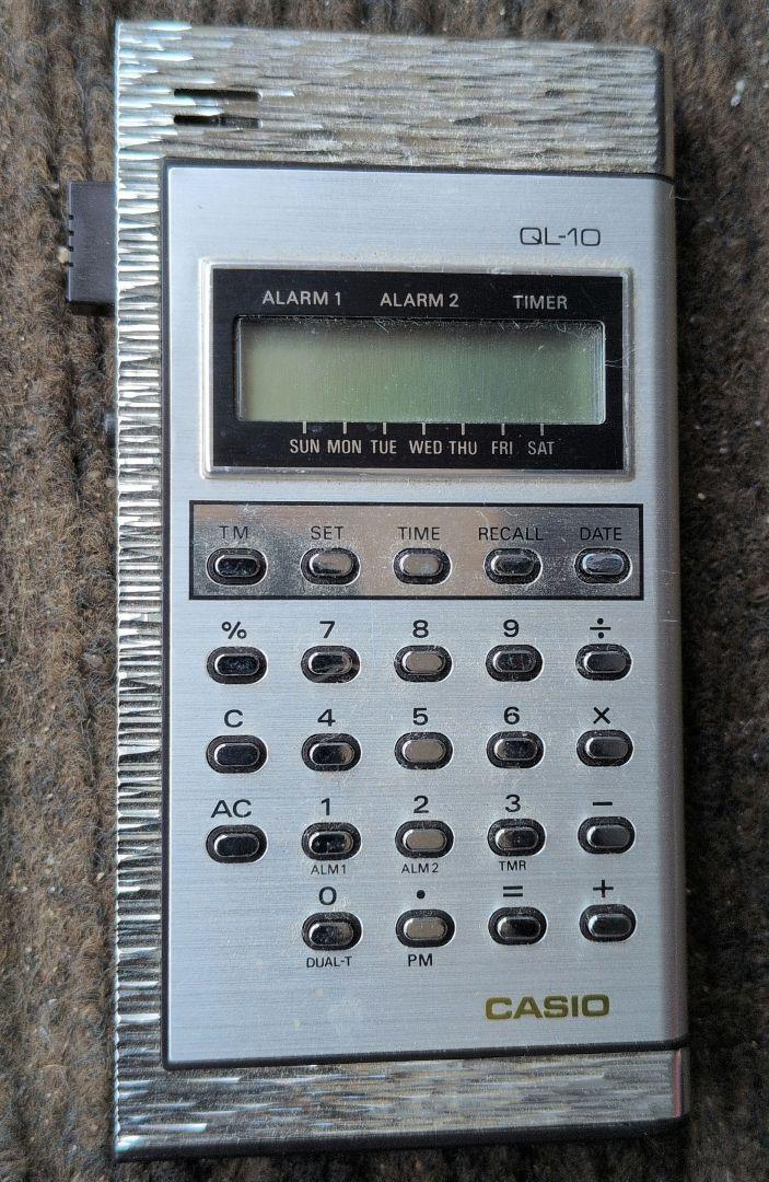 珍しい　カシオ　クオーツ　ライター　電卓　時計　アラーム　QL-10 カレンダー