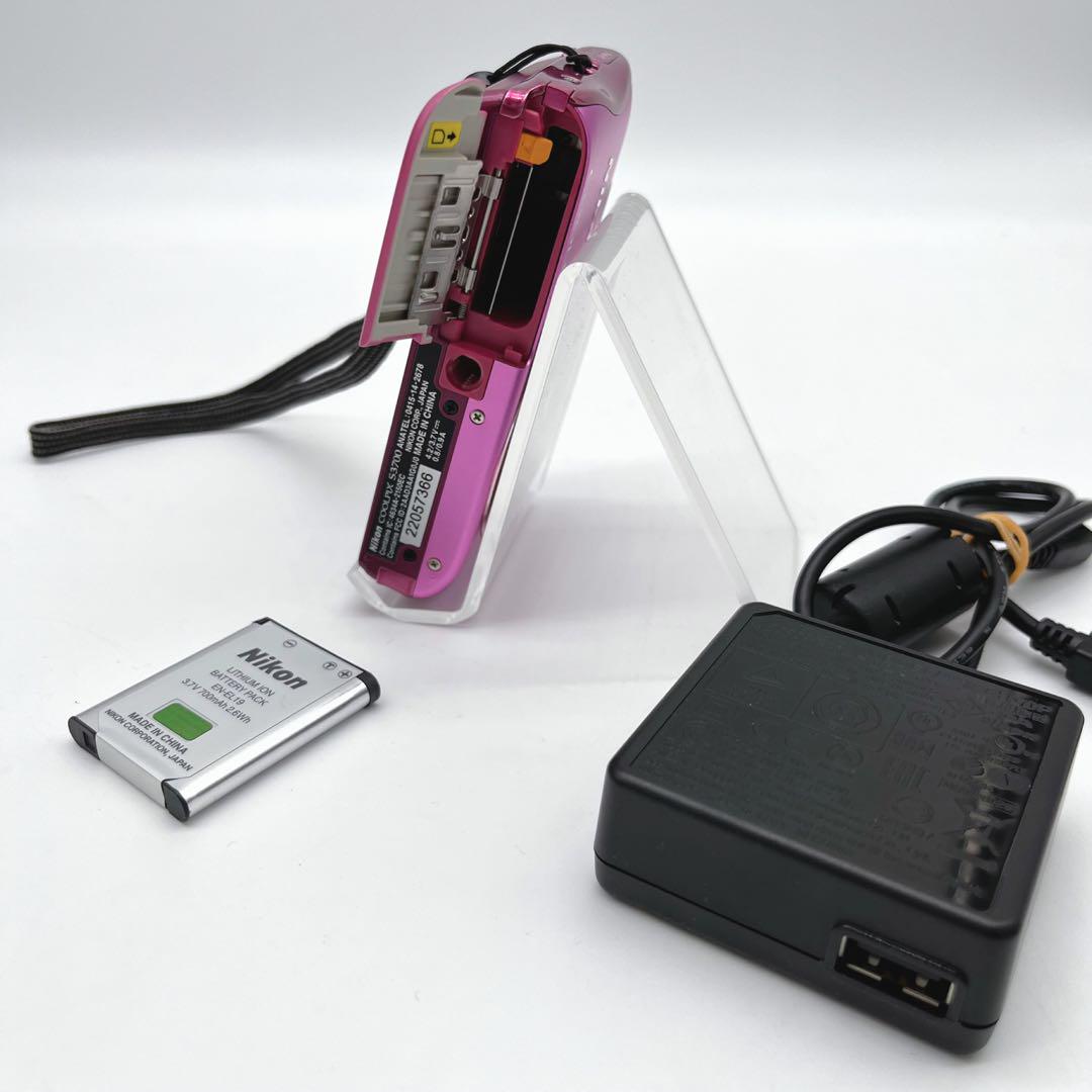 美品 ニコン COOLPIX S3700 ピンク Wi-Fi デジカメ 卒業式