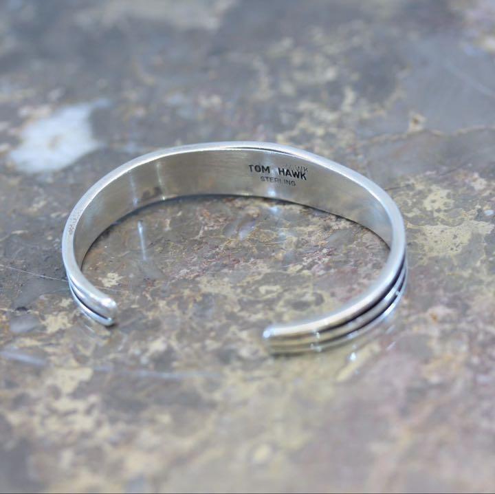 Navajo ナバホ族 Tom Hawkバングル インディアンジュエリー INDIAN JEWELRY NAVAJO ナバホ族 Tom Hawk（トム・ホーク）作