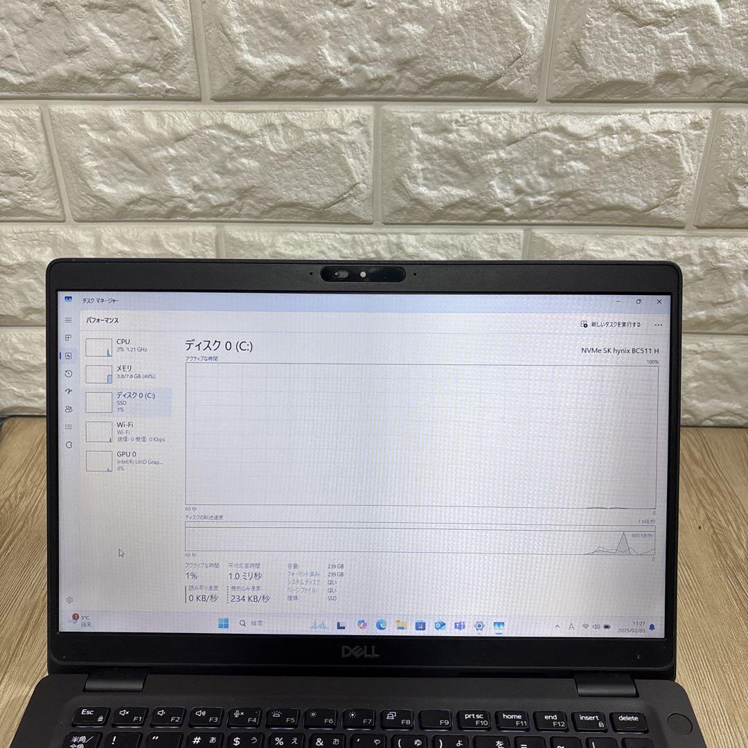 DELL latitude 5300 i7-8665Uメモリ8GB指紋認証