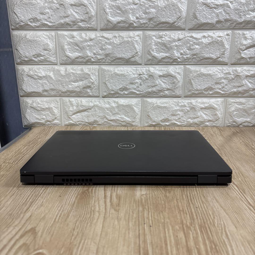 DELL latitude 5300 i7-8665Uメモリ8GB指紋認証