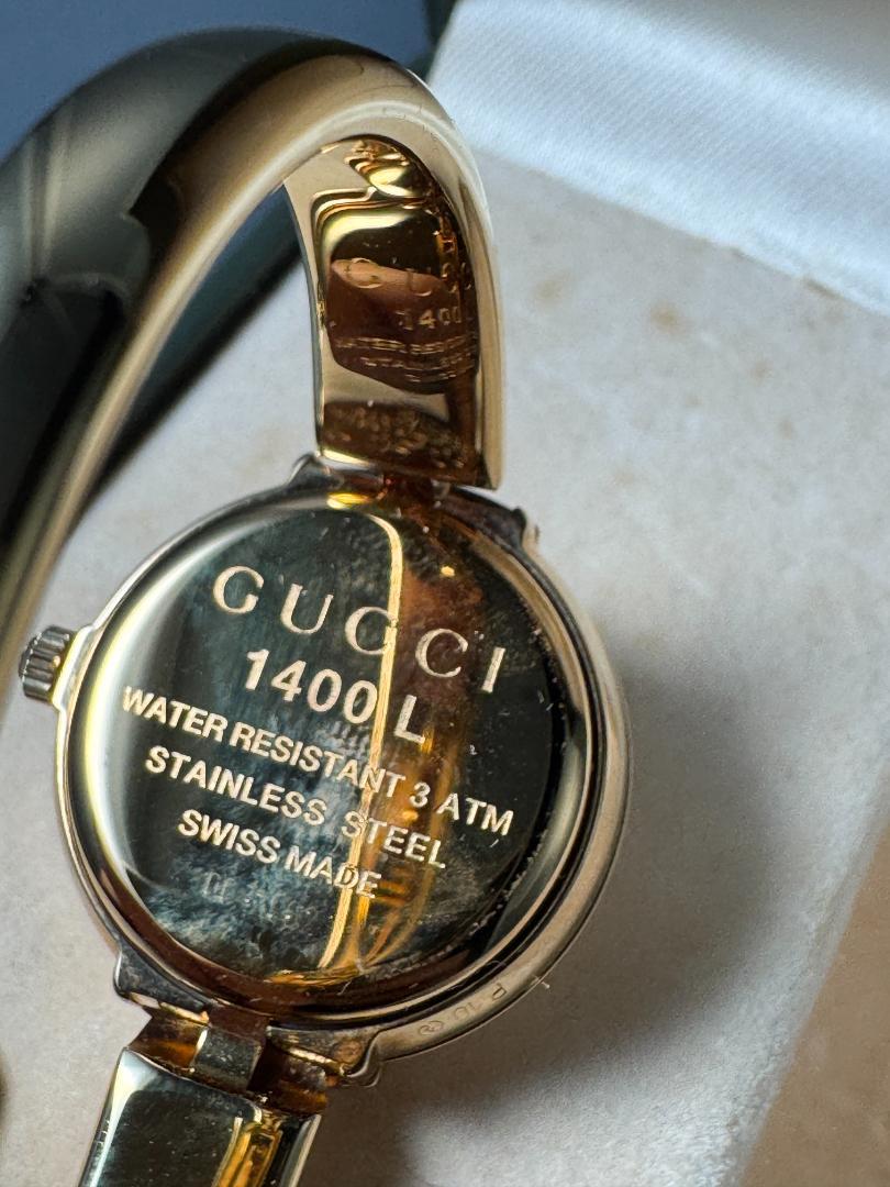 GUCCI ゴールド腕時計 ホースビットデザイン スイス製