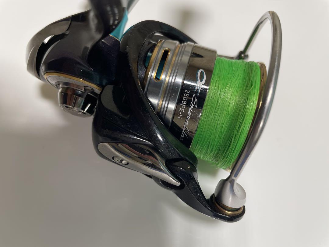 Daiwa エメラルダス2508PE-H（エメラルダスエア専用ダブルハンドル付）