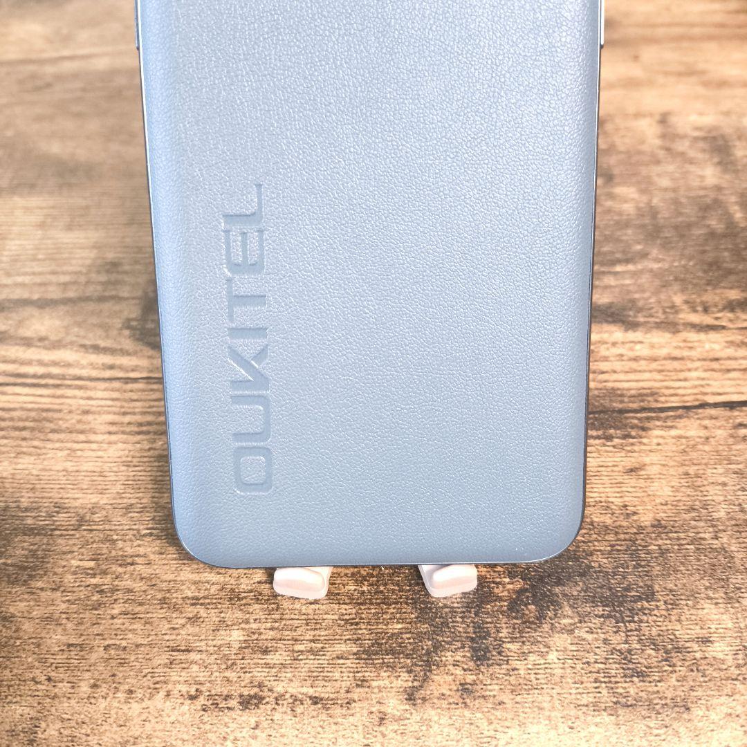 OUKITEL C33 シムフリースマホ　充電器　マイクロSDつき OUKITEL C33 シムフリースマホ 充電器 マイクロSDつき