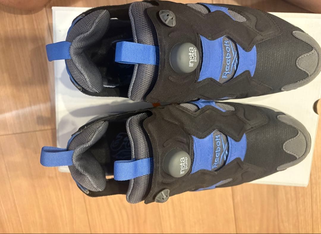 超美品　リーボック　ポンプフューリー　 ブラック/ブルー/グレー26.5cm