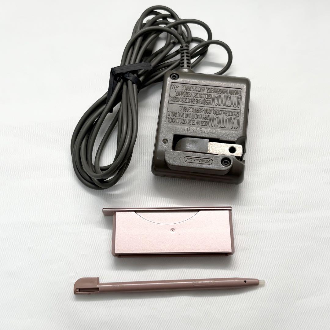 液晶美品☆】ニンテンドー DS Lite メタリックロゼ タッチペン