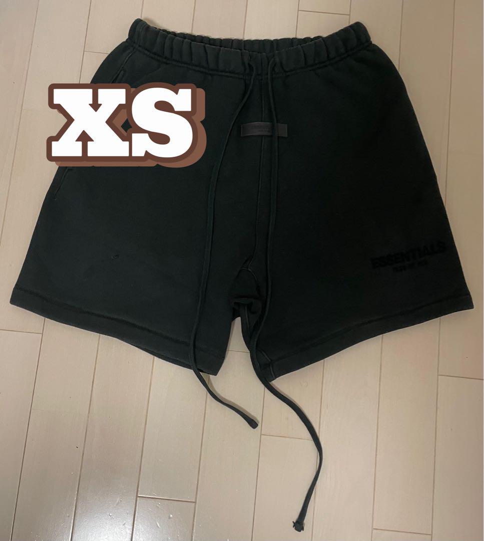 ESSENTIALSハーフパンツ黒（XS）