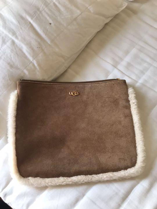 おすすめ特集の通販 UGG クラッチバッグ クラッチバッグ おすすめ特集の通販 UGG クラッチバッグ クラッチバッグ