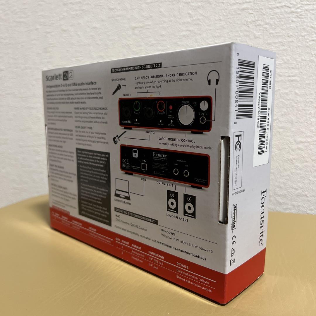 Focusrite Scarlett 2i2 USBオーディオインターフェース