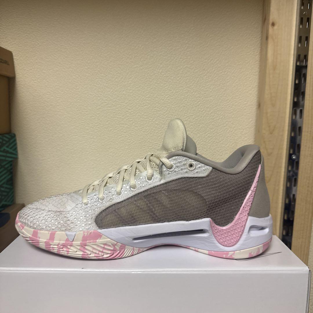 シューズ(男性用) Nike Sabrina 1 \"by you\"