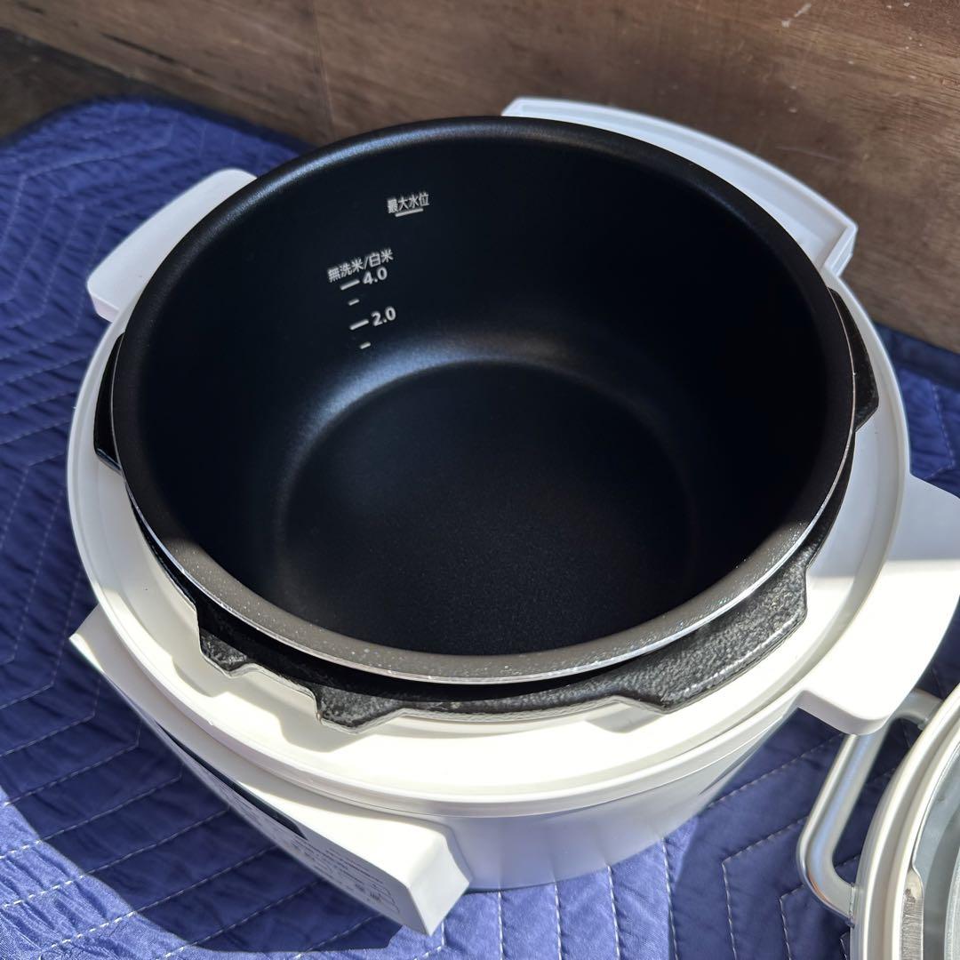 アイリスオーヤマ 電気圧力鍋 3L ホワイト PC-MA3-W 2023年製