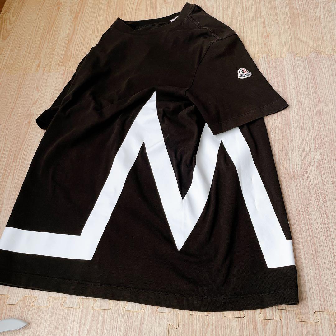 関税・送料込 モンクレール 縦型ロゴ Tシャツ モンクレール 360度 『M』 ロゴライン Tシャツ 黒 L - メルカリ
