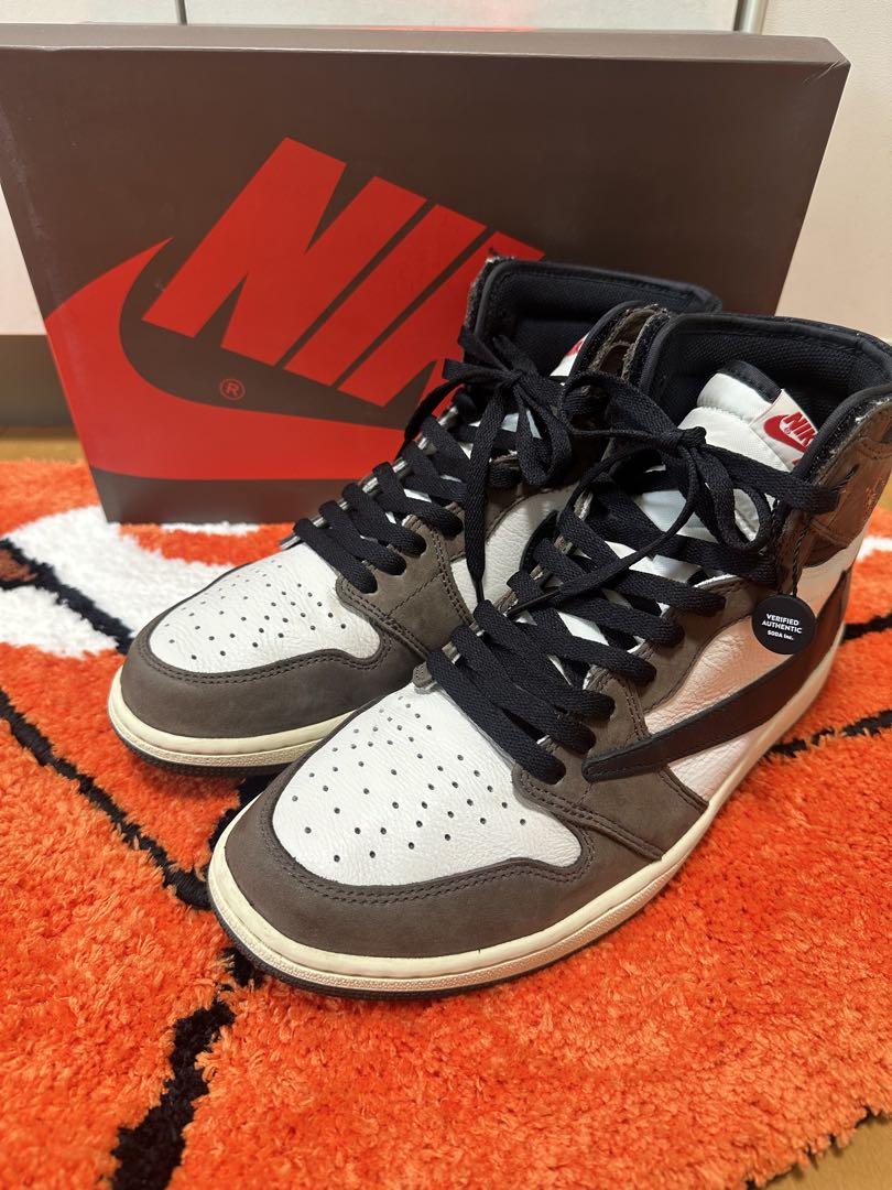 Travis Scott × Nike Air Jordan 1