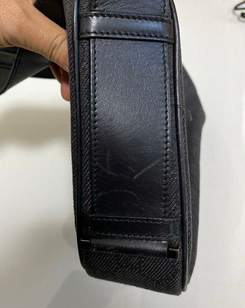 GUCCI グッチ ショルダーバッグ GUCCI グッチ ショルダーバッグ