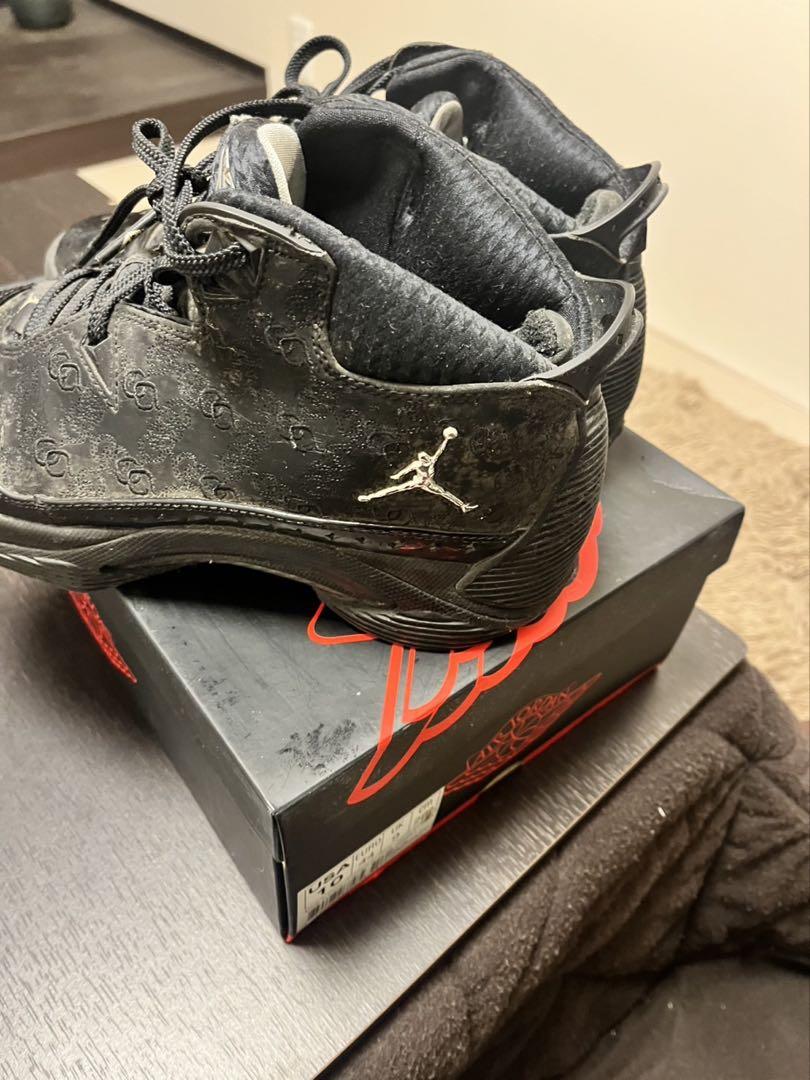 Jordan ブラック ハイカット シューズ