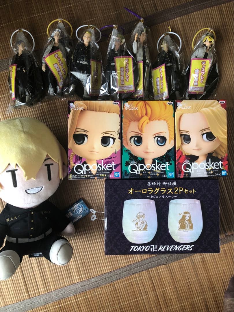 東京リベンジャーズ まとめ売り フィギュア ぬいぐるみ オーロラグラス