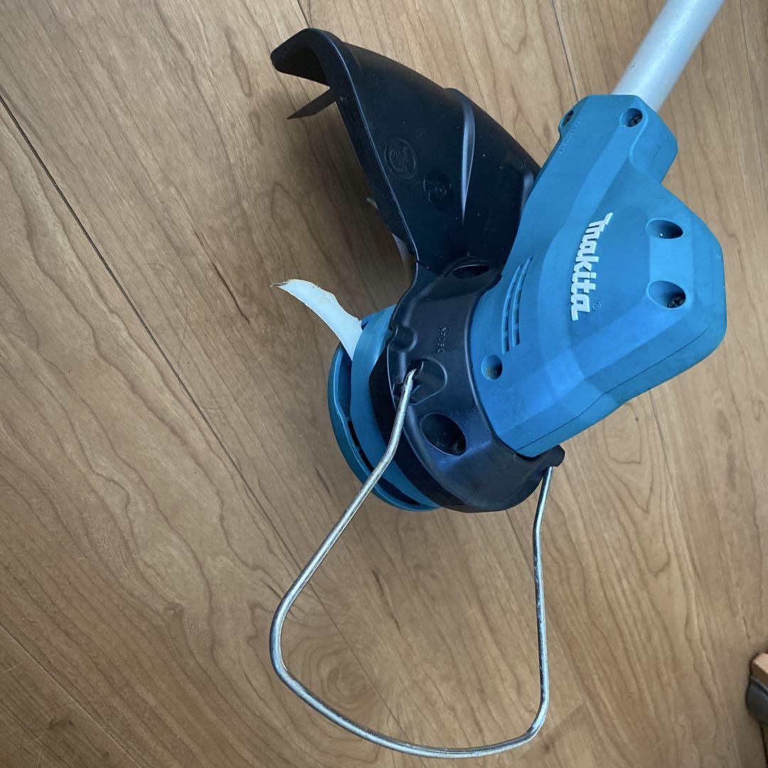 18V