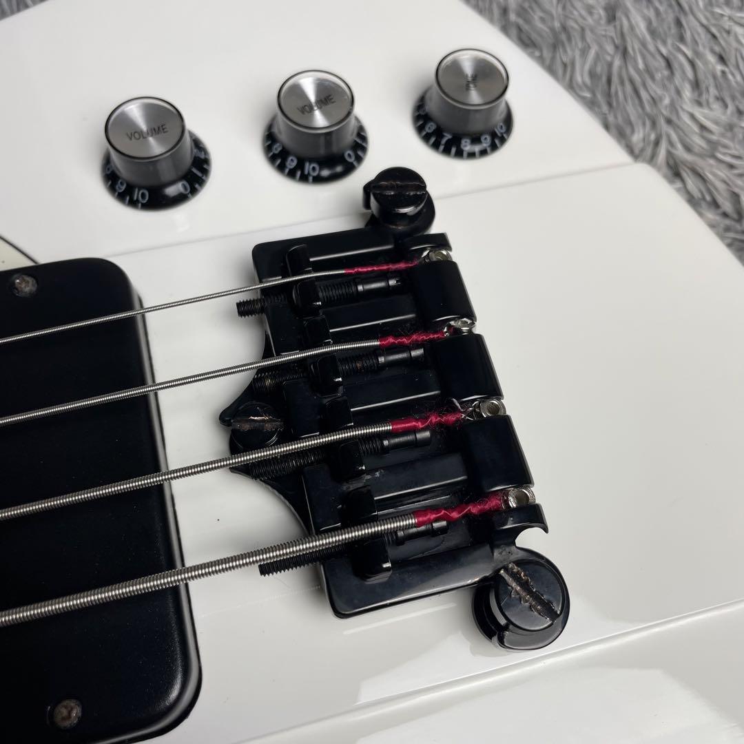 ベース Epiphone THUNDERBIRD CLASSIC IV PRO WHT