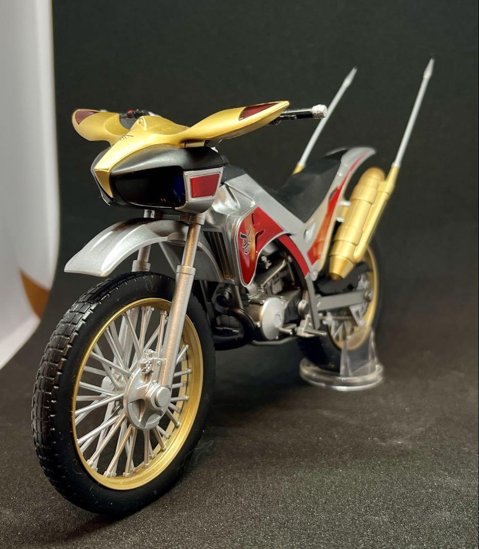 S.H.Figuartsトライチェイサー2000