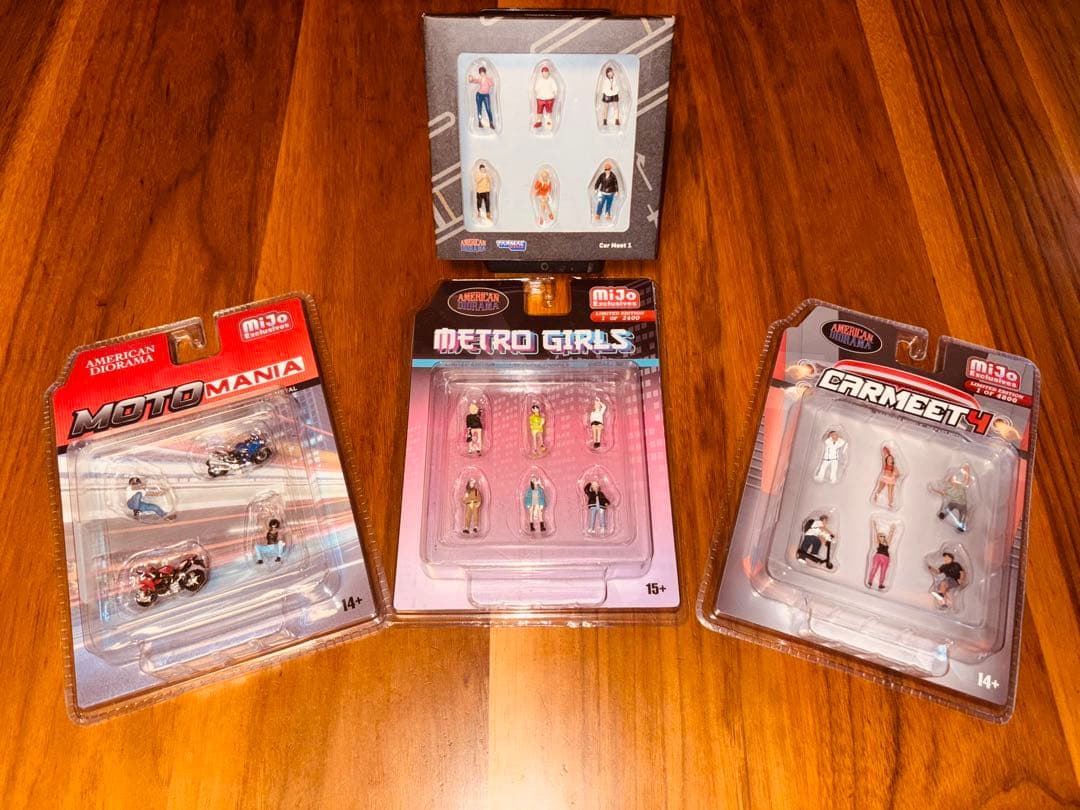 アメリカンジオラマ1/64 フィギュア4セット