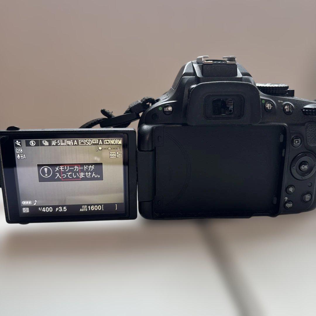 Nikon D5100デジタル一眼レフカメラ 本体