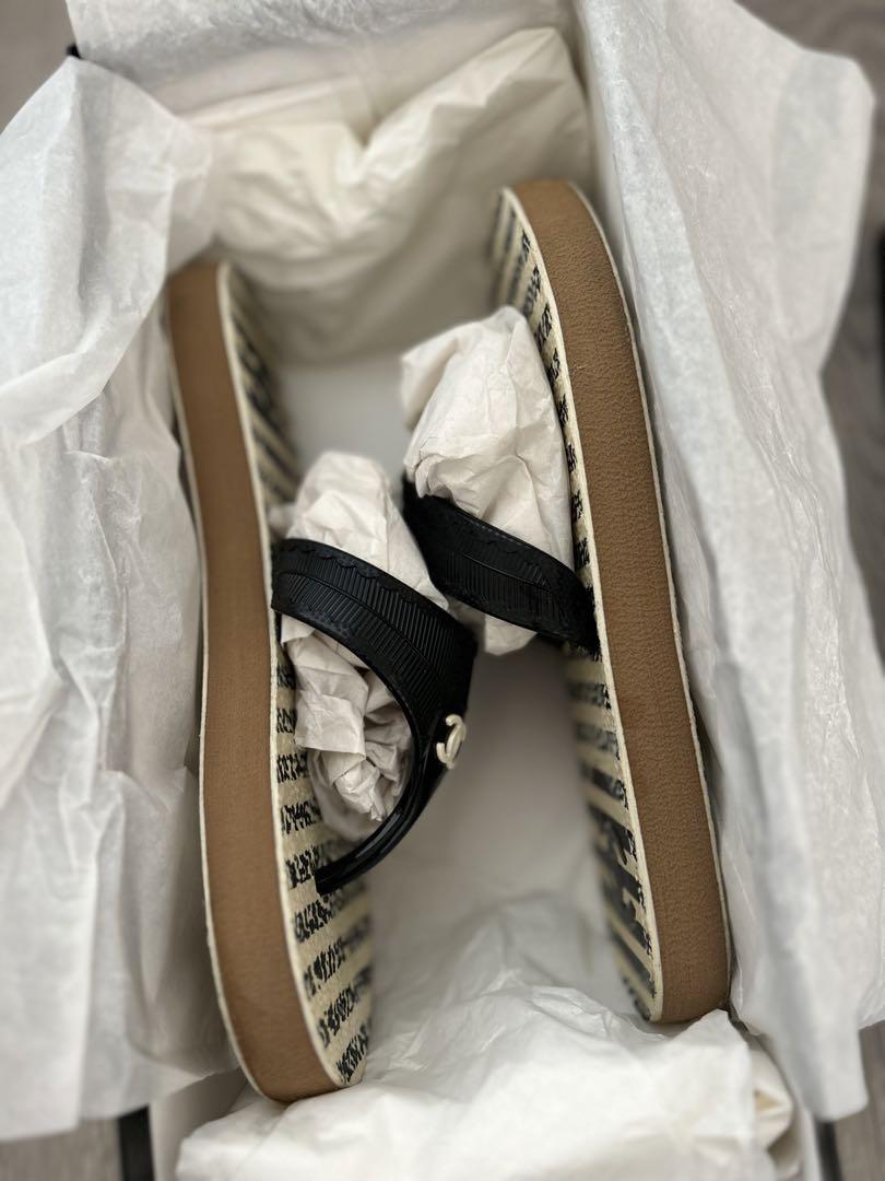 直営店購入　シャネルCHANEL  ビーチサンダル　美品　36 /23.5