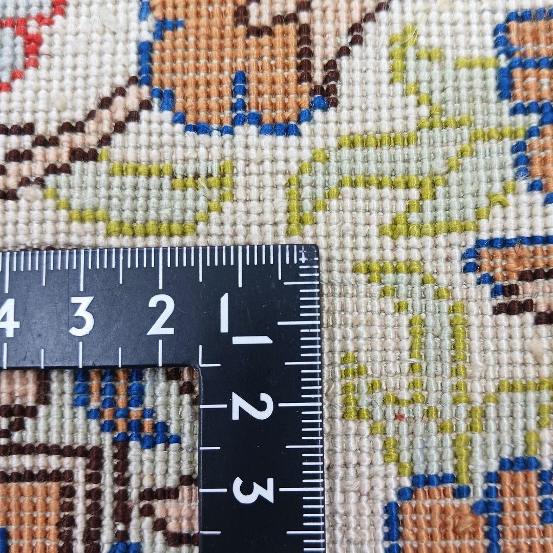 Y3050 トルコ絨毯 カイセリ 手織り72万ノット シルク 128×83㎝ Y3050 トルコ絨毯 カイセリ 手織り72万ノット シルク 128×83㎝