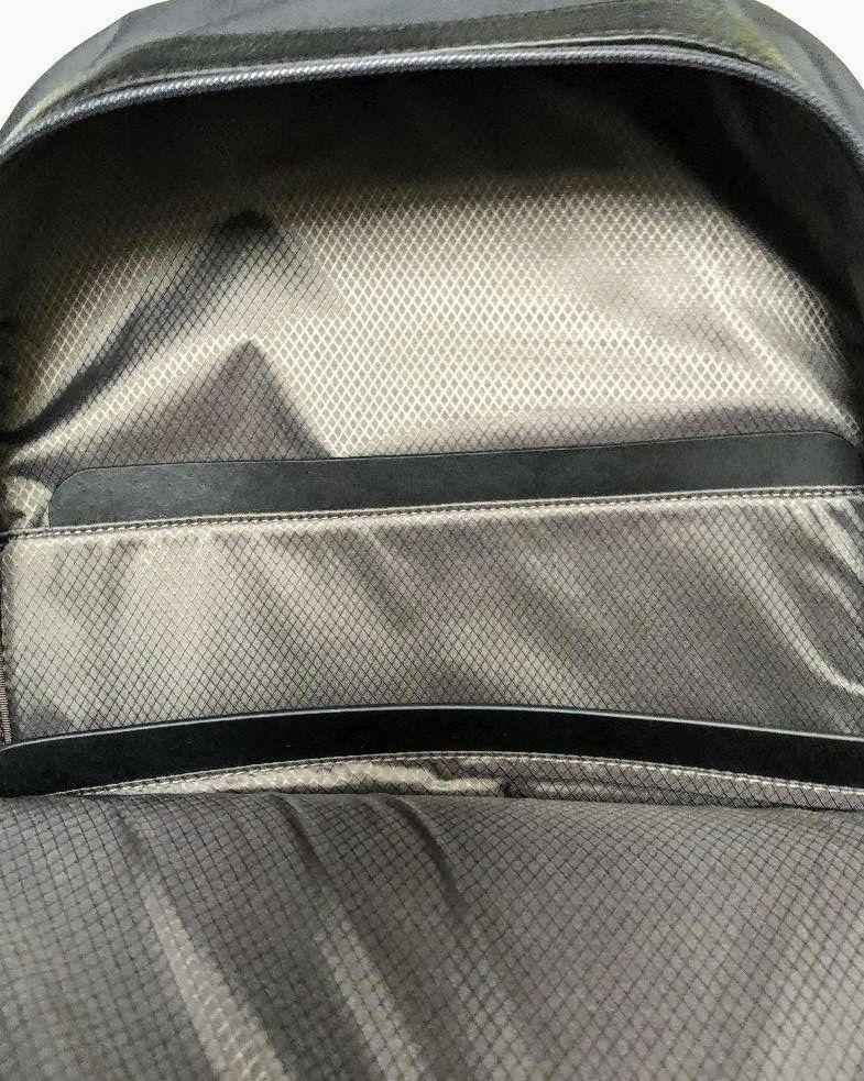 TUMI トゥミ バックパック ネイビー 美品