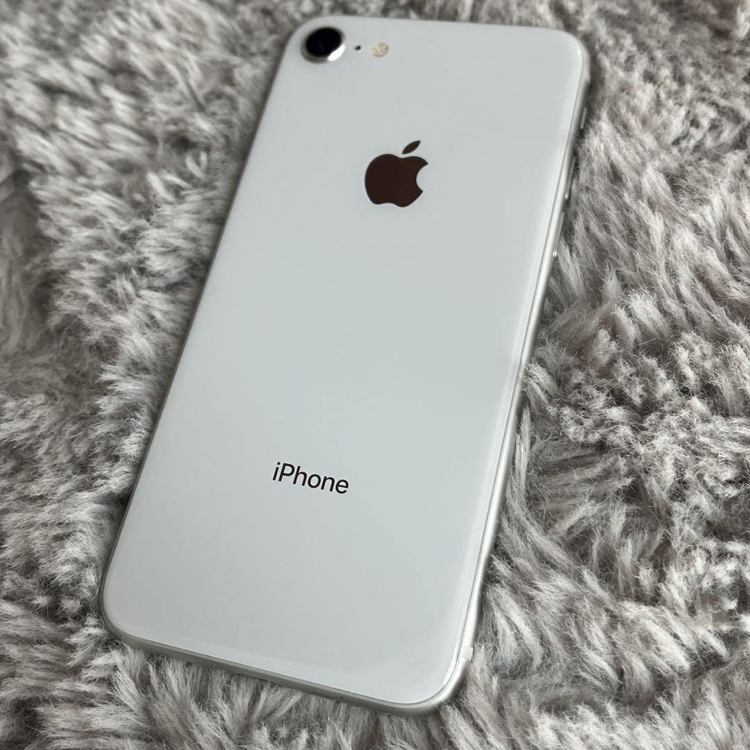 Apple iPhone ホワイト 本体のみ