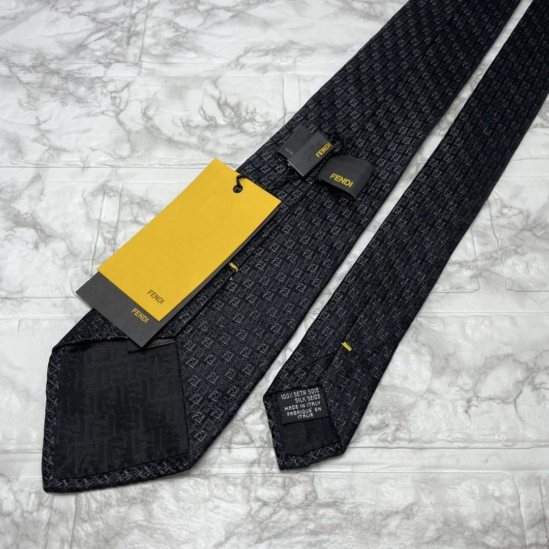 FENDI フェンディ ネクタイ ズッカ ソリッドタイ スーツ シャツ