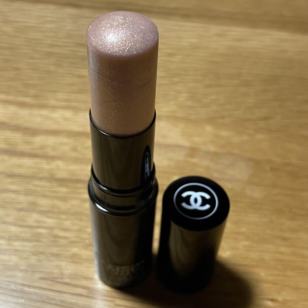 CHANEL ボーム エッサンシエル サンティユモン