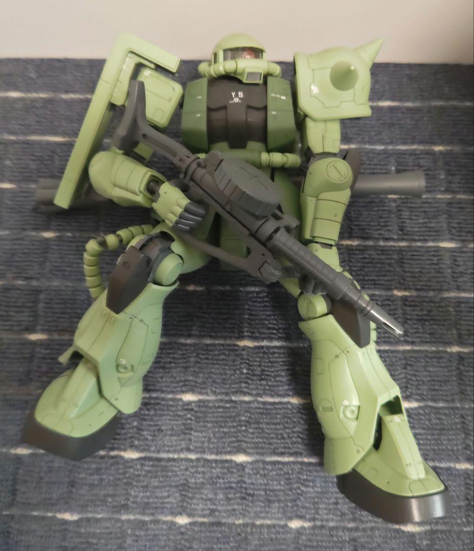メガサイズ　ザク　1/48　スケール