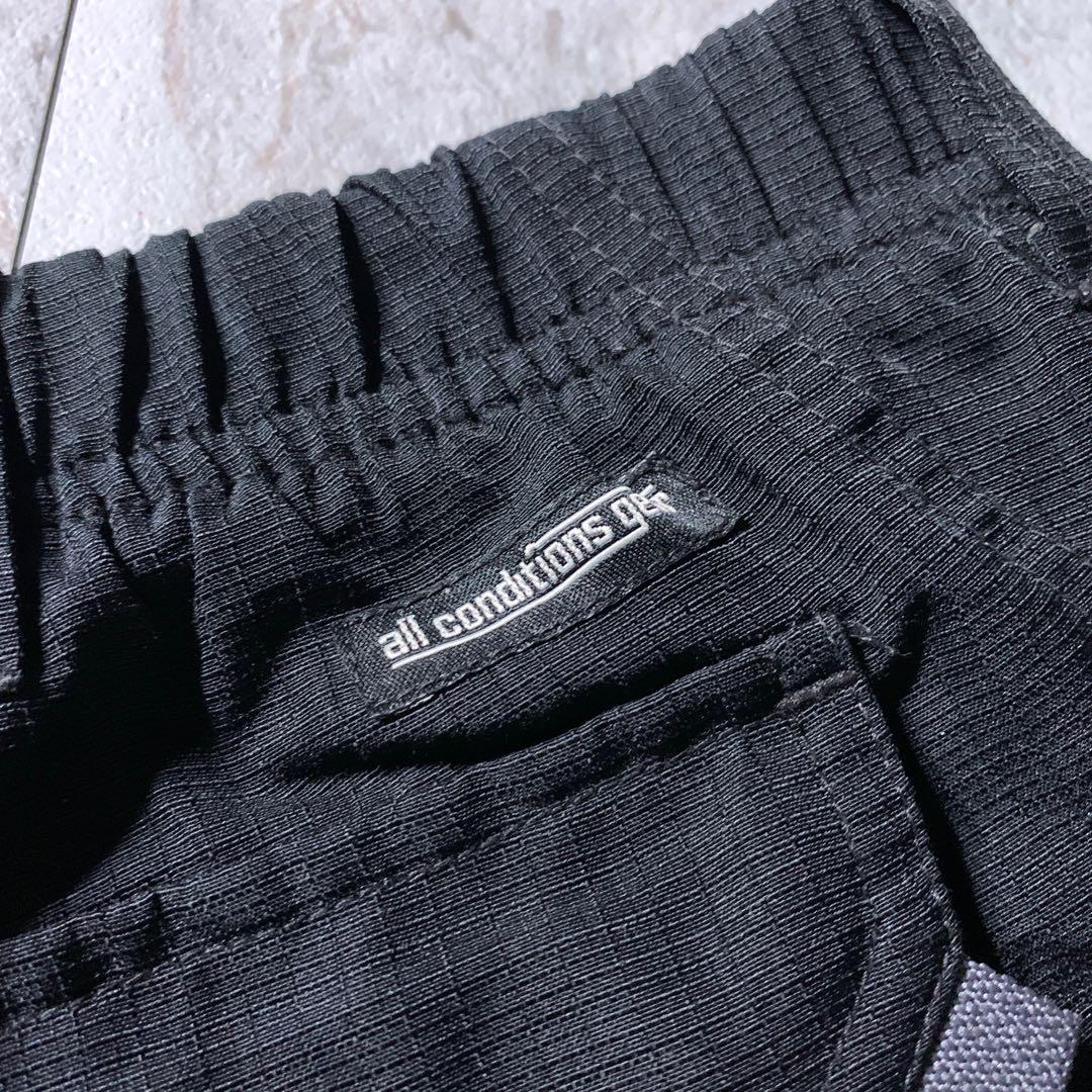 00s NIKE ACG 膝下 テック ナイロン カーゴ ショーツ 黒 y2k