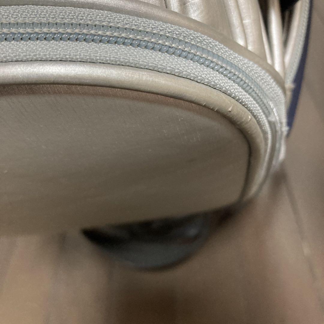 TaylorMade QI10 キャディバッグ シルバー/ネイビー