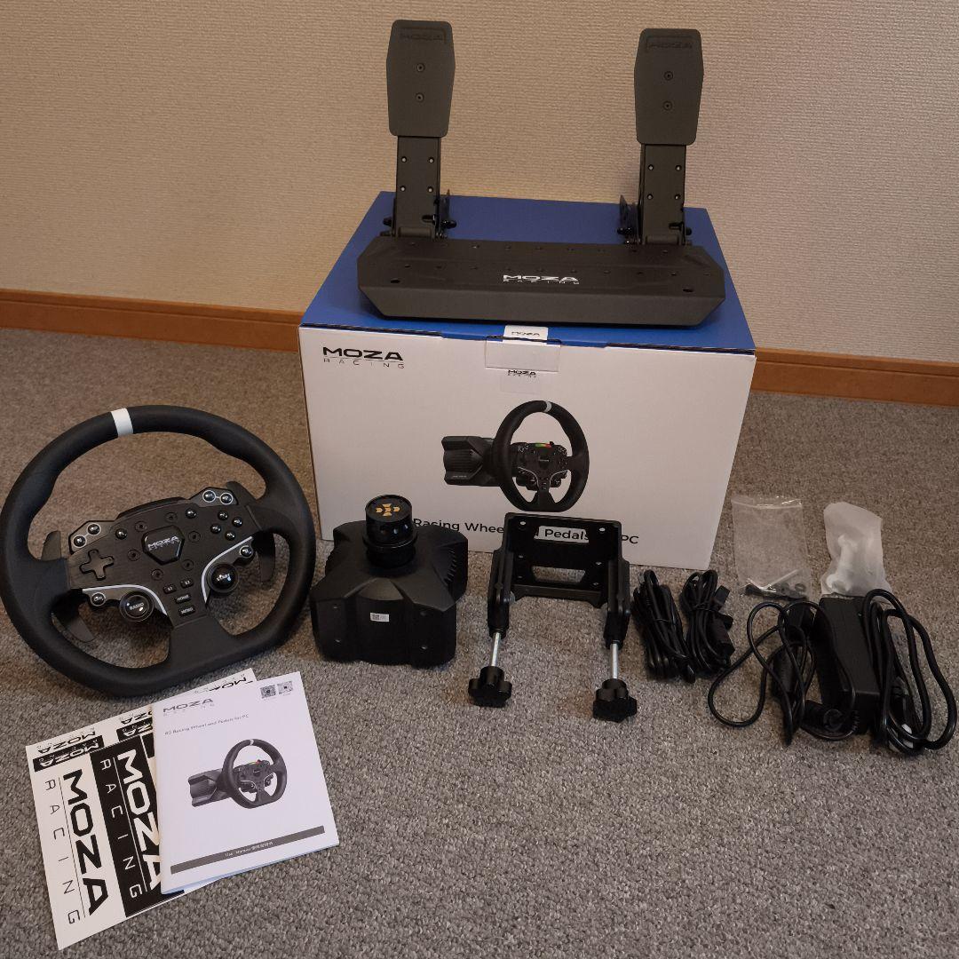 MOZA R3 ハンドルコントローラーセット目立った傷や汚れなし