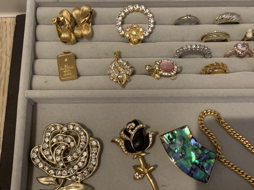 アクセサリー まとめ ネックレス リング 遺品整理