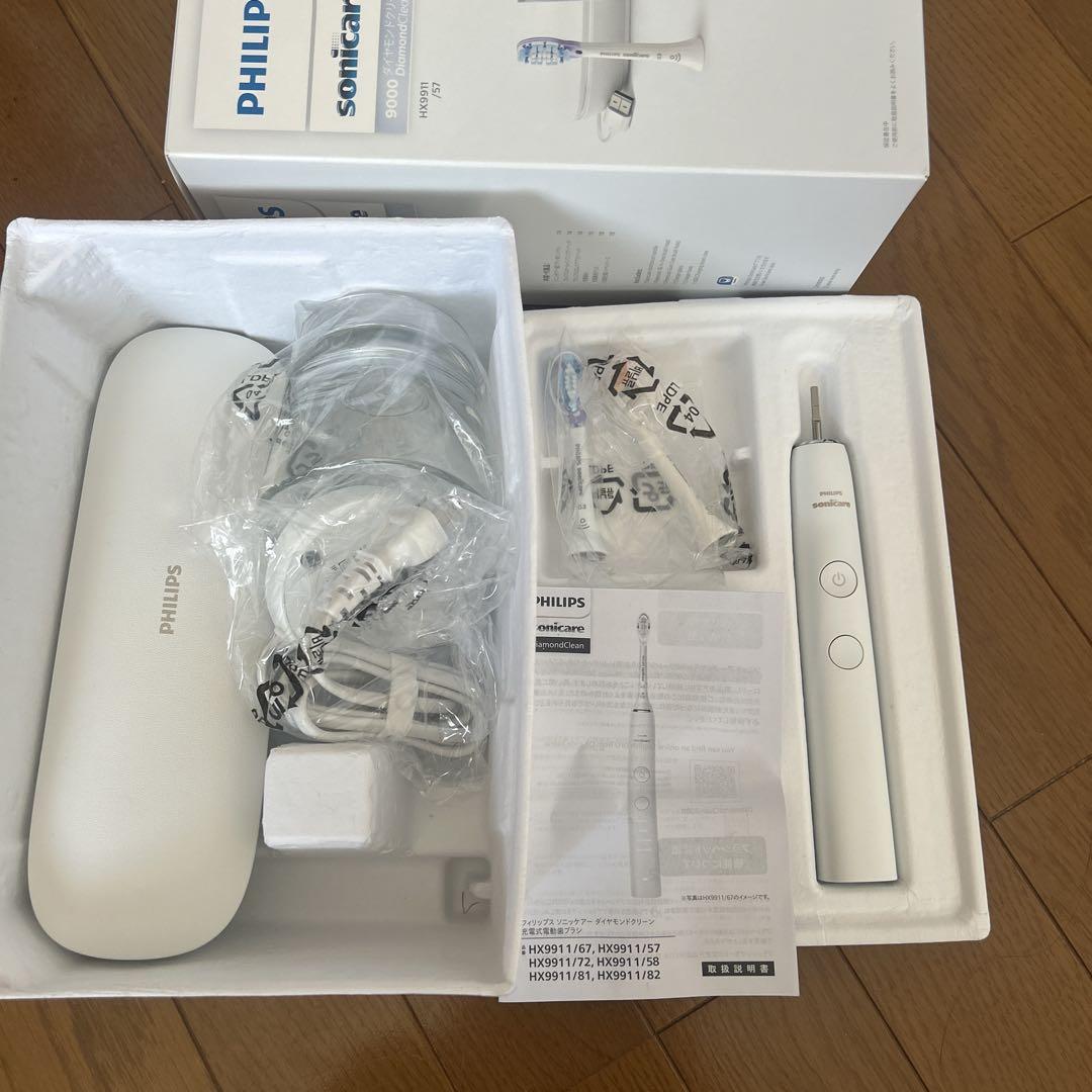 新品 Philips9000 ダイヤモンドクリーン 電動歯ブラシ
