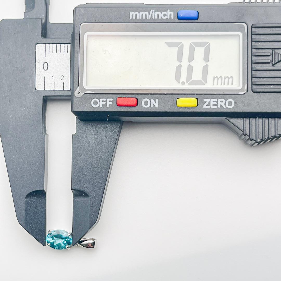 JN165 Pt900 ペンダントトップ 0.8ct パライバアパタイト