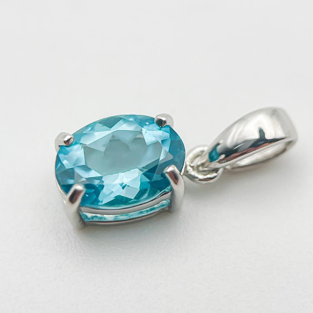 JN165 Pt900 ペンダントトップ 0.8ct パライバアパタイト