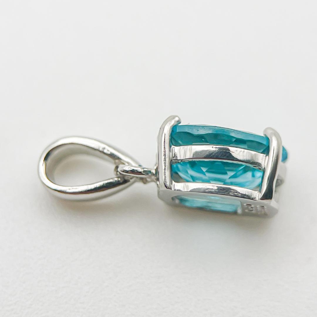 JN165 Pt900 ペンダントトップ 0.8ct パライバアパタイト