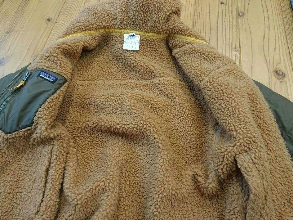 専用 patagonia フード付きジャケット オリーブ