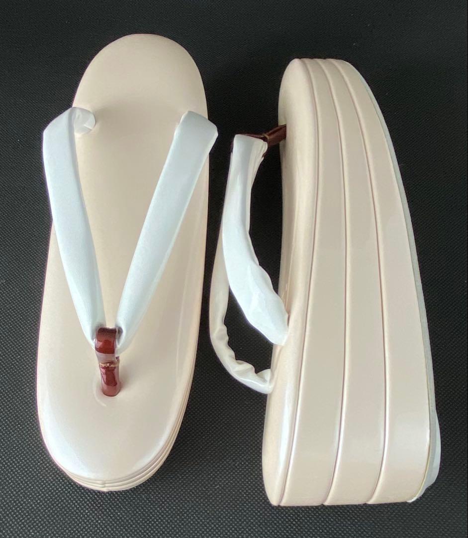 ３枚芯草履薄ピンク白梅謹製丹頂花緒