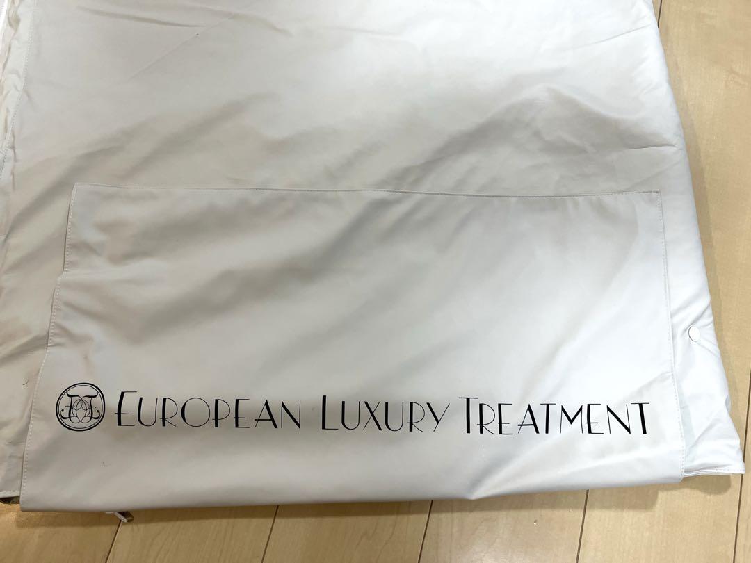 LUXURY TREATMENT